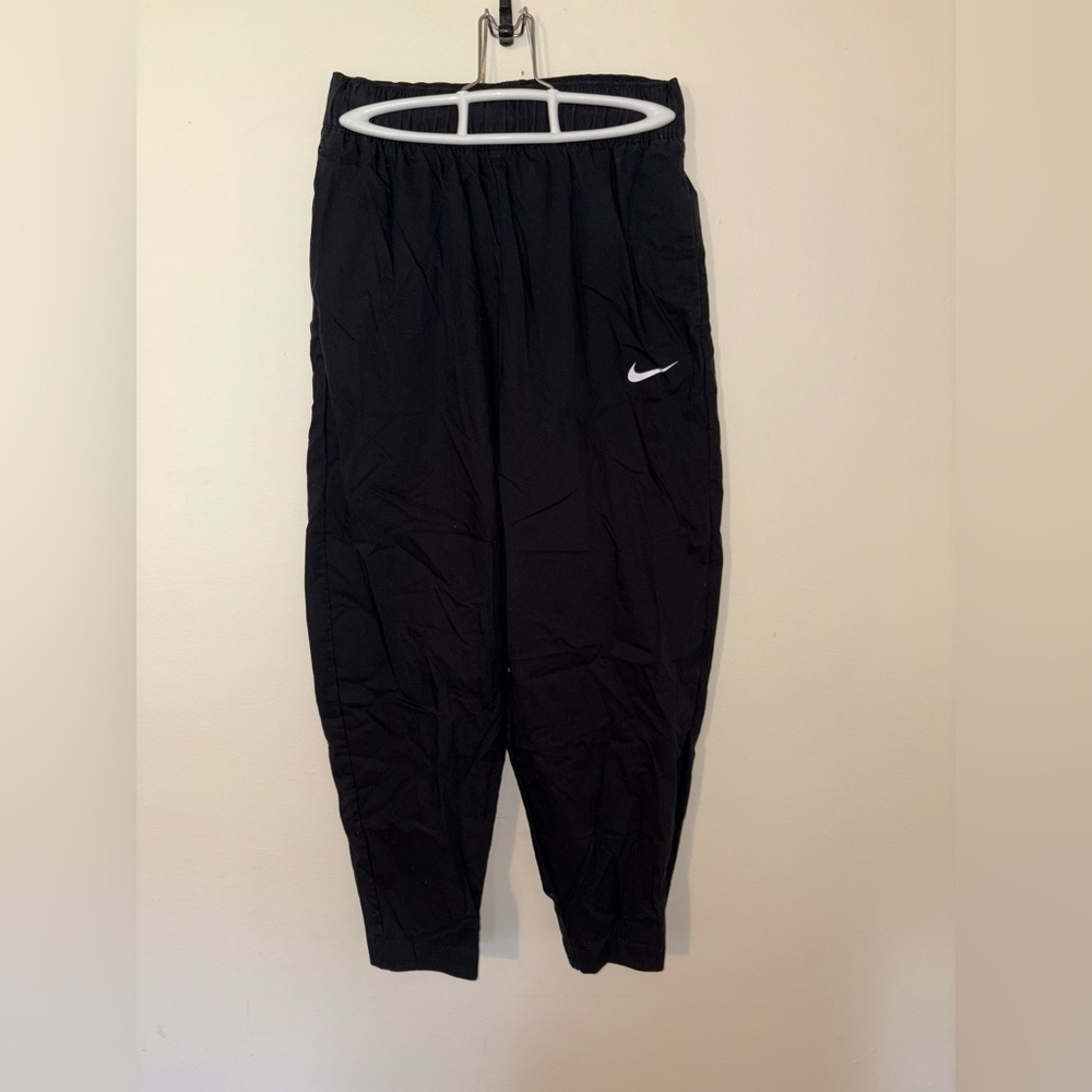 Nike Sportswear Essential Mid Rise Oversized Jogger Pants Size Women’s XS